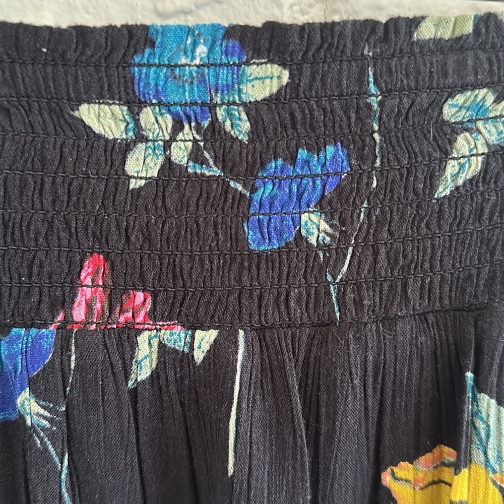 New Old Navy Skirt Large - Picture 4 of 13
